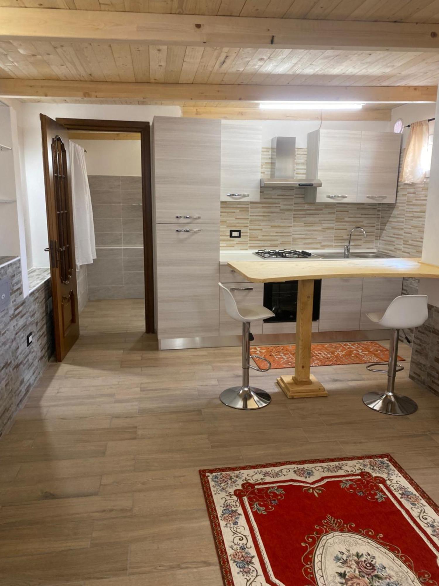 Apartamento Monolocale Indipendente Nel Quartiere Residenziale Genneruxi Cagliari Exterior foto